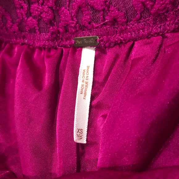 Free People Lace Short with elastic Waistband - Picture 3 of 3